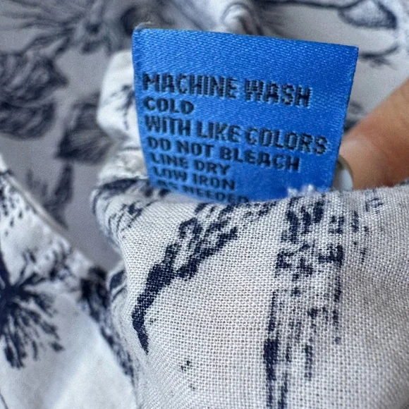 J. McLaughlin Lois Cotton Voile Toile Button Down Women XL Blue Island Preppy - Picture 7 of 10